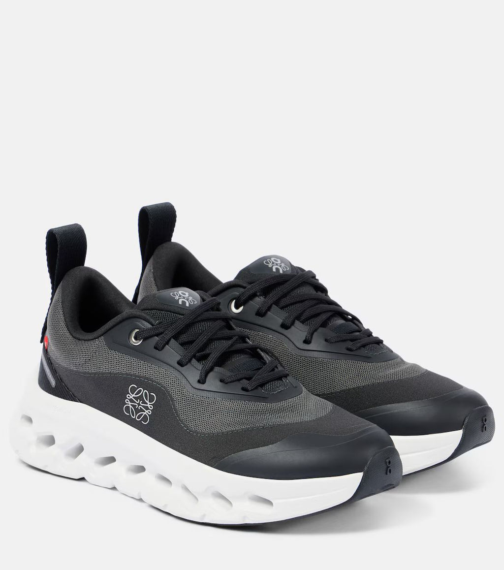 LOEWE Pre-Loved x On Cloudtilt 2.0 Running Shoes 鈥�Black & White
